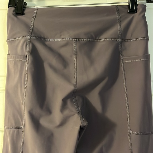 Total Knockout Leggings by Victoria’s Secret - Picture 6 of 7